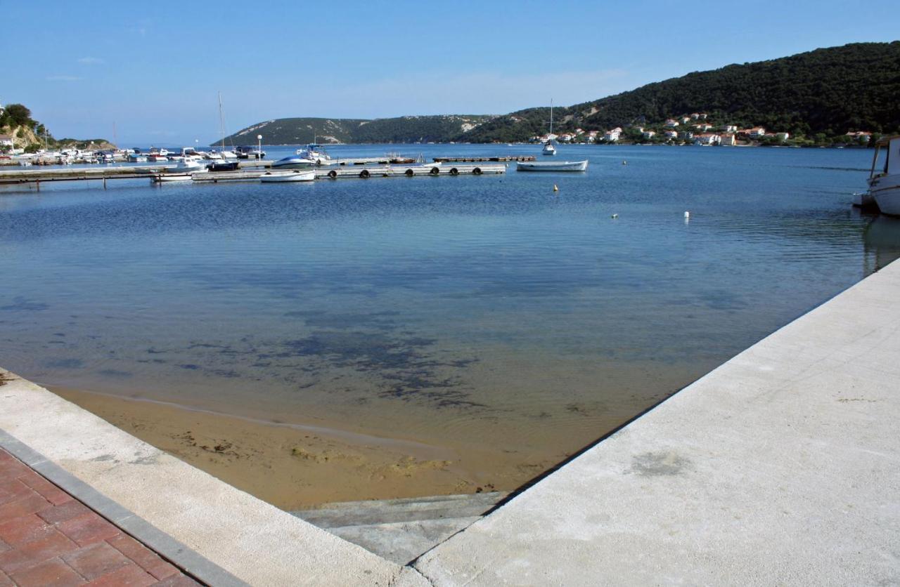 Apartments By The Sea Supetarska Draga - Donja, Rab - 11769 Exterior photo